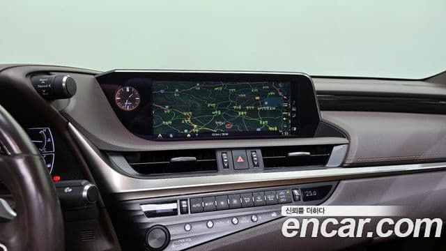 Lexus ES300h 7세대 Luxury Plus, 2019 15