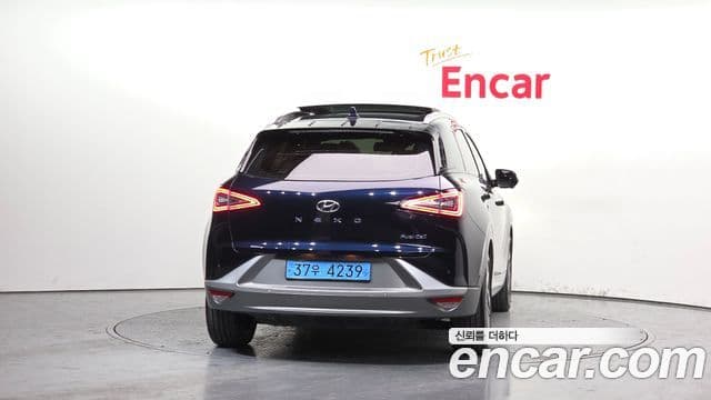 Hyundai NEXO Premium, 2024 4