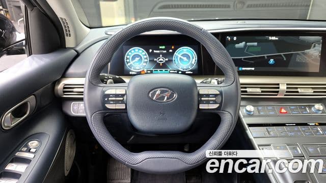 Hyundai NEXO Premium, 2024 13