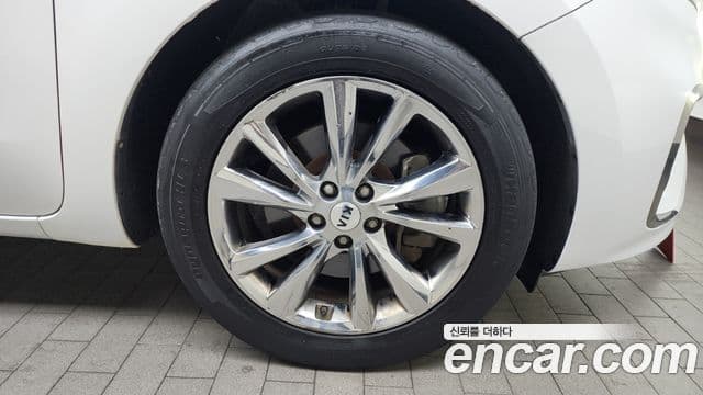 Kia The / новый New Carnival Noblesse, 2019 все фото