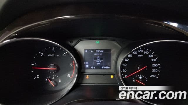 Kia The / новый New Carnival Noblesse, 2019 8