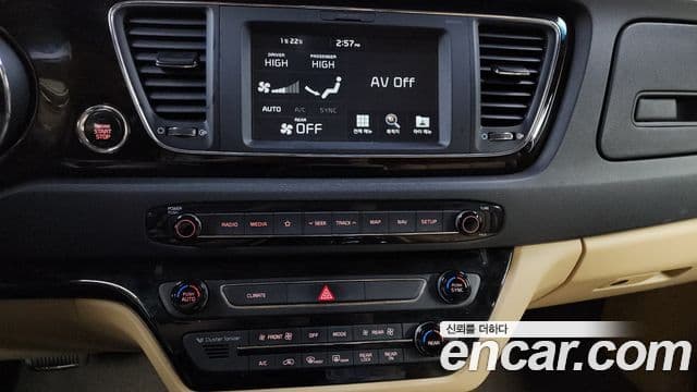 Kia The / новый New Carnival Noblesse, 2019 14