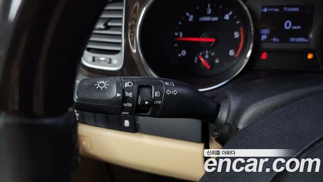 Kia The / новый New Carnival Noblesse, 2019 17