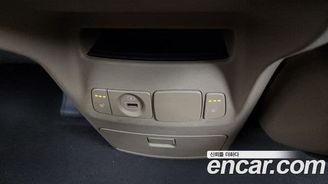 Kia The / новый New Carnival Noblesse, 2019 18