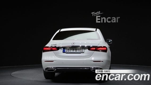 Mercedes-Benz E-класс W213 Exclusive, 2022 4