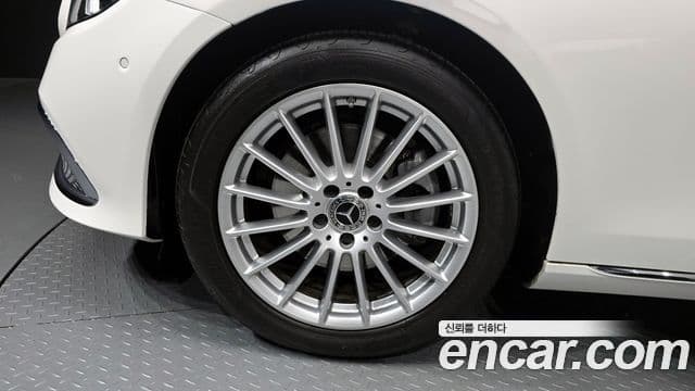 Mercedes-Benz E-класс W213 Exclusive, 2022 все фото