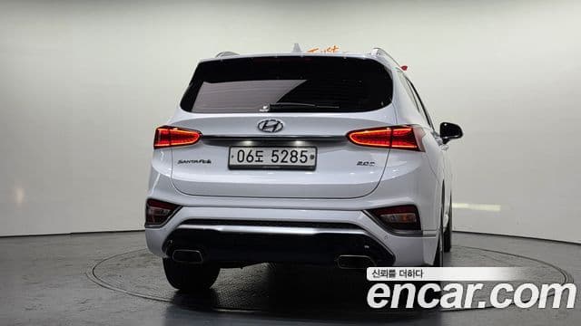 Hyundai Santa Fe TM Inspiration, 2019 4