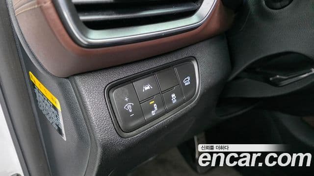 Hyundai Santa Fe TM Inspiration, 2019 13