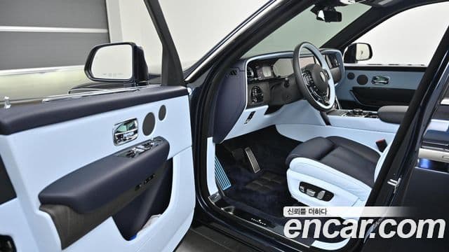 Rolls-Royce Cullinan, 2025 11