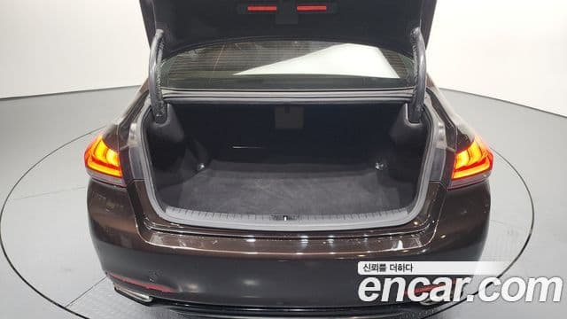 Genesis G80 Luxury, 2019 20