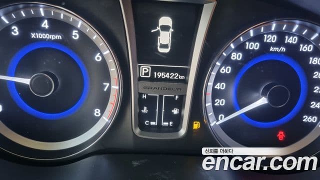 Hyundai Grandeur HG Modern, 2014 6