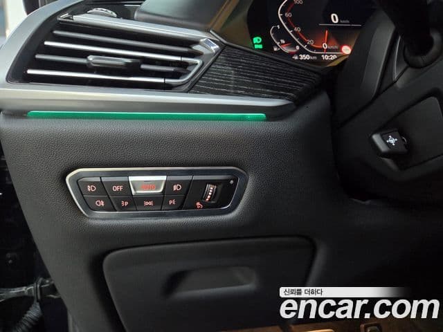BMW X7 (G07) xDrive 40i M Sport 6인승, 2021 14