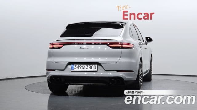 Porsche Cayenne (PO536) 3.0 купе Platinum Edition, 2022 4