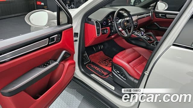 Porsche Cayenne (PO536) 3.0 купе Platinum Edition, 2022 11