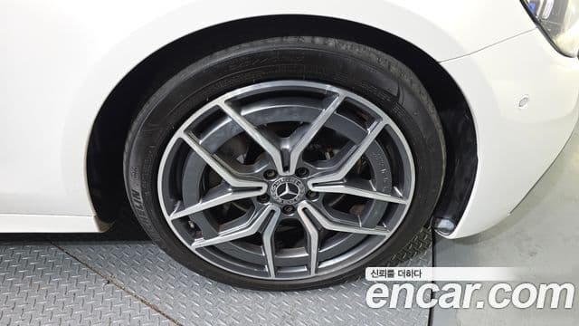 Mercedes-Benz E-класс W213 AMG Line, 2021 все фото