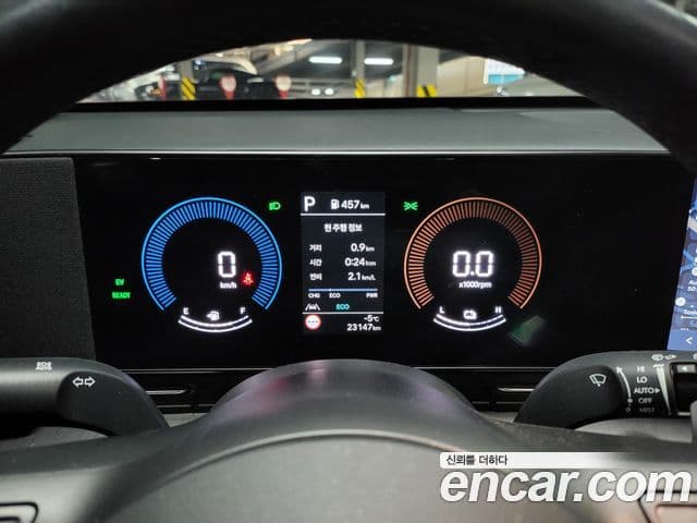 Hyundai Kona гибрид (SX2) Premium, 2024 9