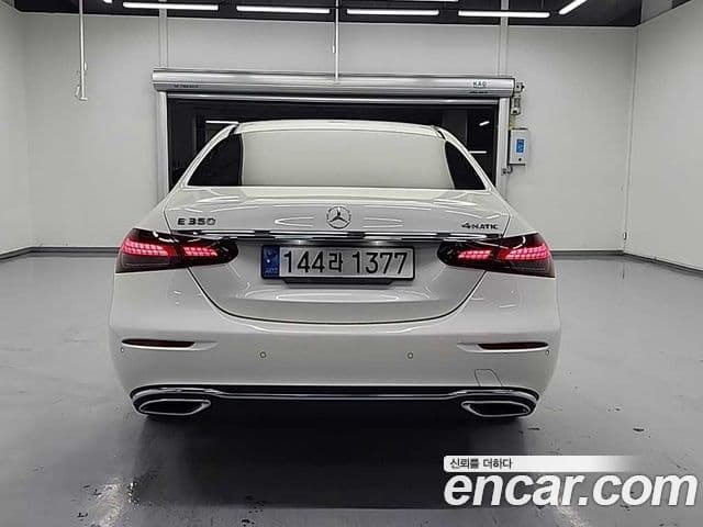 Mercedes-Benz E-класс W213 Exclusive, 2023 4