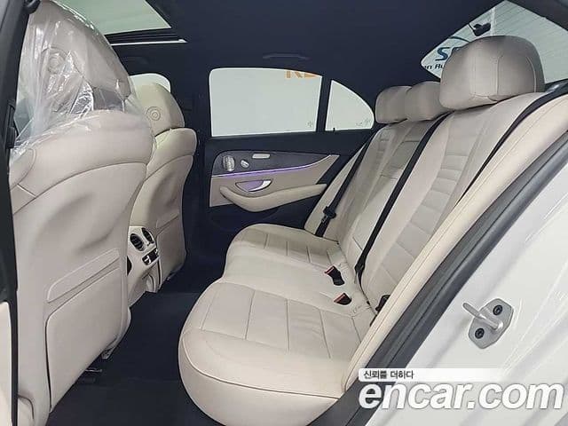 Mercedes-Benz E-класс W213 Exclusive, 2023 12