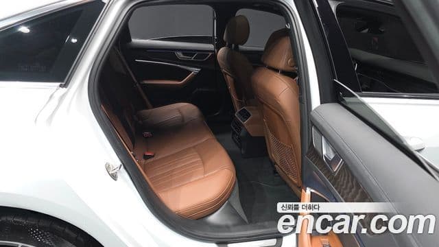 Audi A6 (C8) Premium, 2023 12