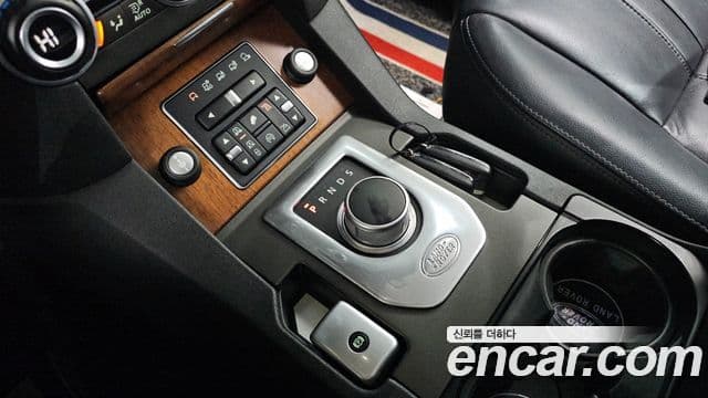 Land Rover Discovery 4 3.0 SDV6 HSE, 2016 9