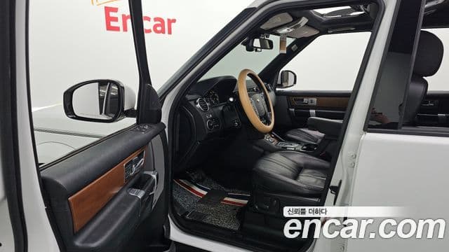 Land Rover Discovery 4 3.0 SDV6 HSE, 2016 10