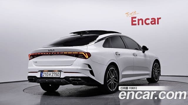 Kia K5 3세대 Signature, 2023 2