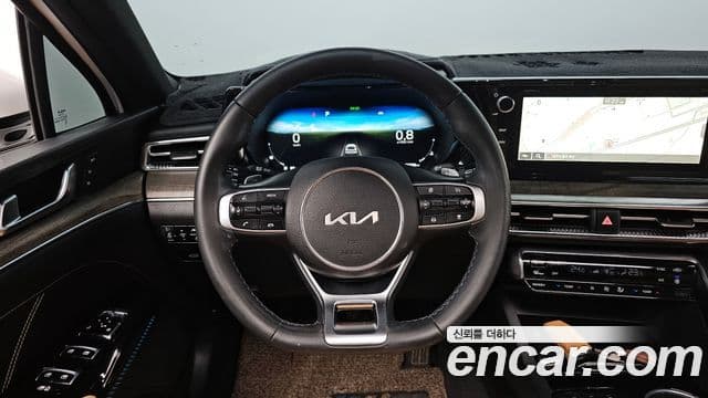 Kia K5 3세대 Signature, 2023 13