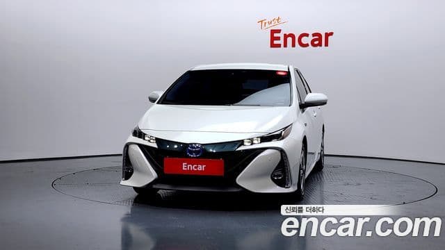 Toyota 프리우스 Prime, 2017 3