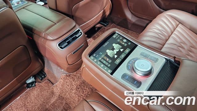 Genesis G90 (RS4) бензин 3.5 турбо AWD, 2023 19