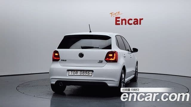 Volkswagen 폴로 5세대, 2015 4