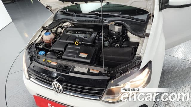 Volkswagen 폴로 5세대, 2015 6