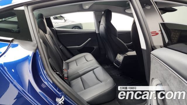 Tesla модель 3 performance AWD, 2025 12