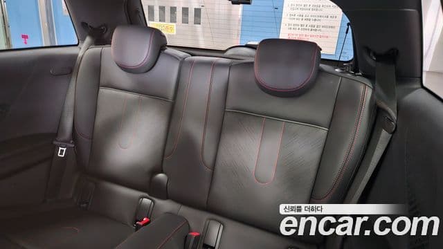 Mini Cooper S 4세대 JCW, 2025 10