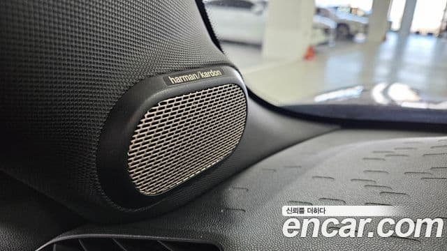 Mini Cooper S 4세대 JCW, 2025 18