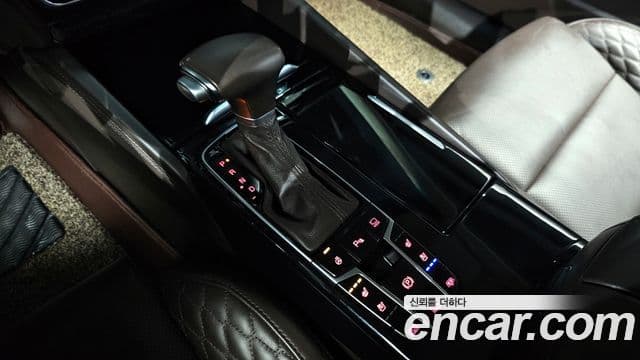 Kia All New K7 гибрид Special, 2018 9