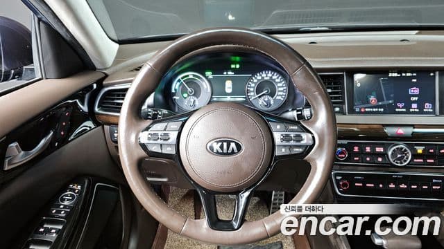 Kia All New K7 гибрид Special, 2018 13