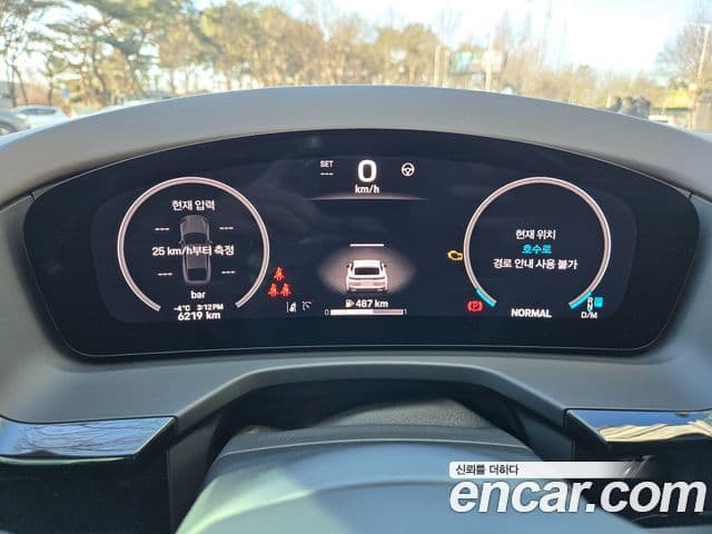 Porsche Panamera (976), 2025 8