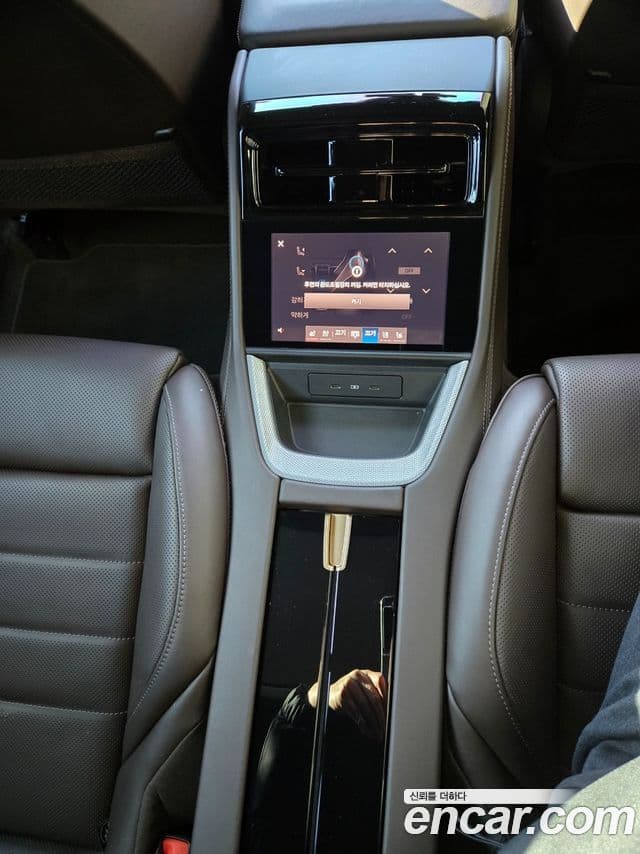 Porsche Panamera (976), 2025 13