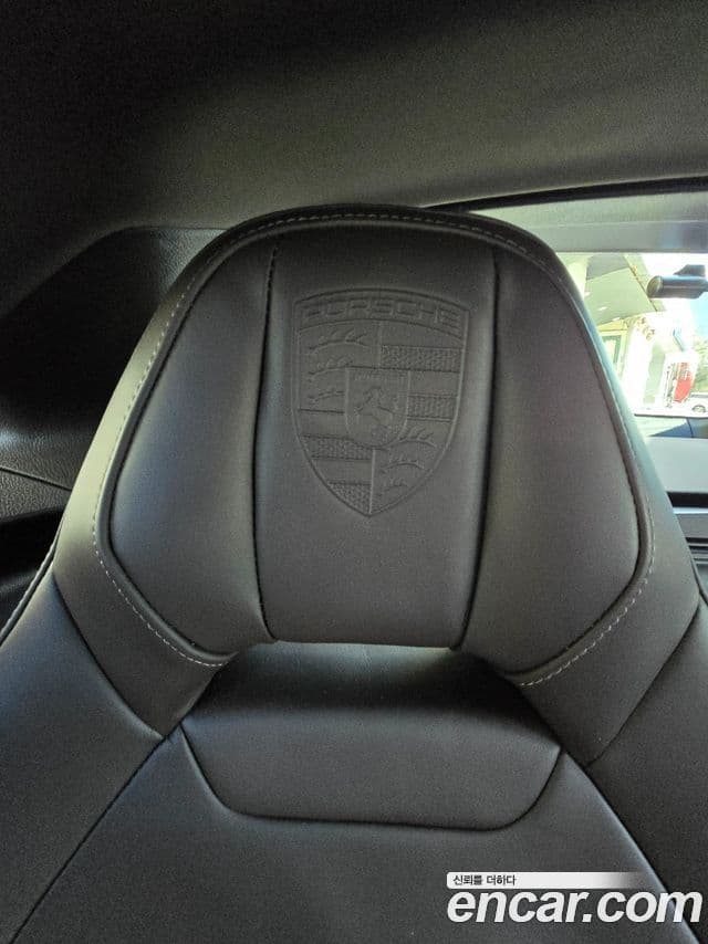 Porsche Panamera (976), 2025 18