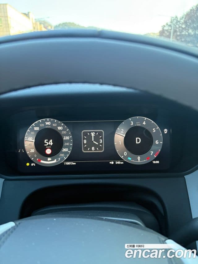 Land Rover Range Rover Velar 2.0 P250 Dynamic SE, 2026 7