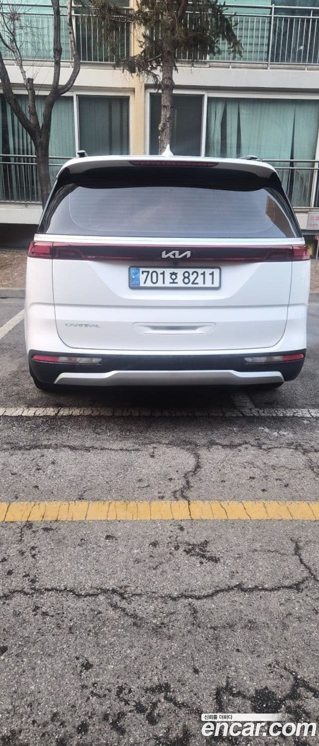 Kia Carnival 4세대 Prestige, 2023 все фото