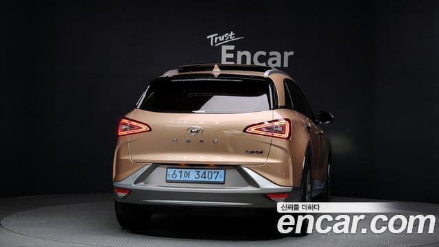 Hyundai NEXO Premium, 2022 4