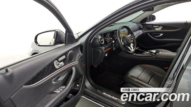 Mercedes-Benz E-класс W213 Avantgarde, 2019 10