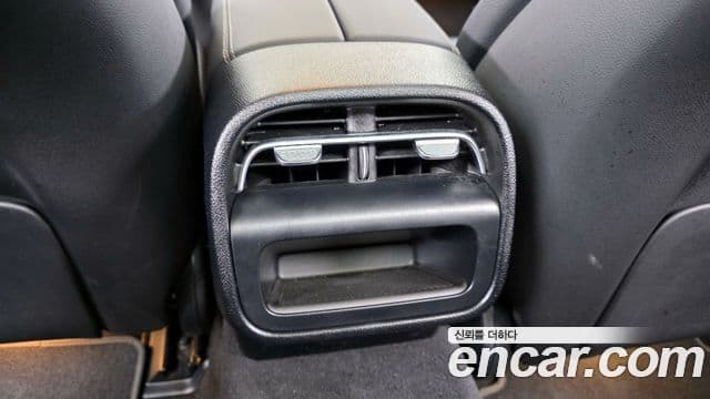 Mercedes-Benz E-класс W214 Avantgarde, 2025 18