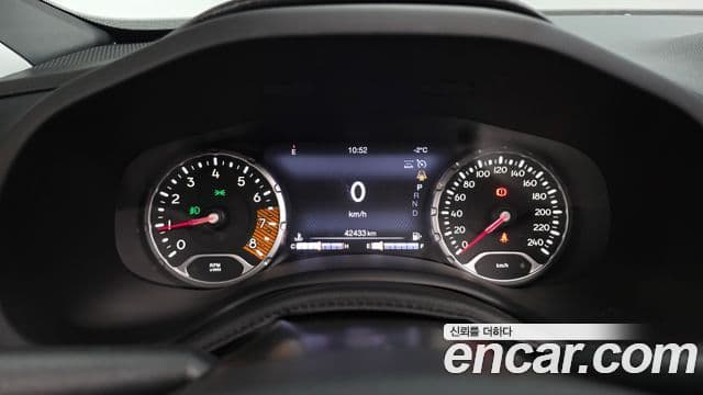 Jeep Renegade 2.4 Limited, 2020 8