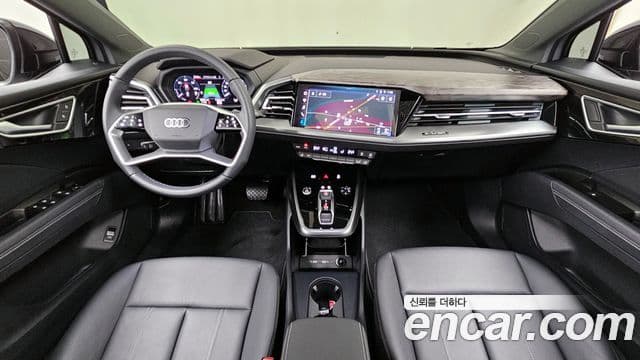 Audi Q4 e-Tron (F4), 2025 7