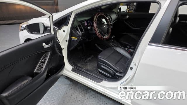 Kia K3 Special, 2015 10