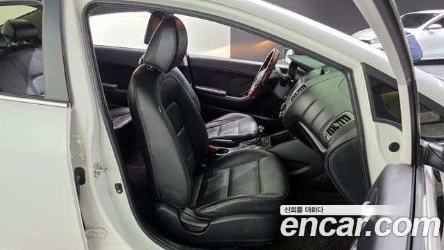 Kia K3 Special, 2015 12