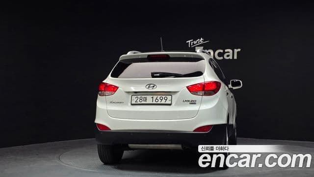 Hyundai Tucson ix Premium, 2013 4