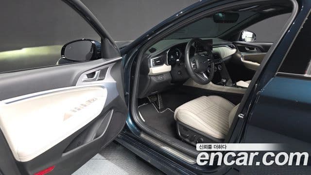 Genesis The / новый New G70, 2022 10